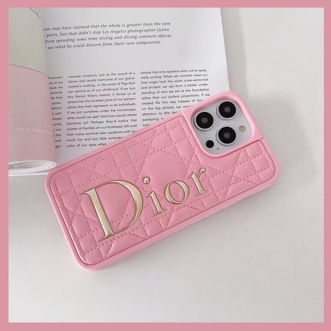 CD Stylish Lady iPhone Case – Sophisticated Protection - 画像 (6)