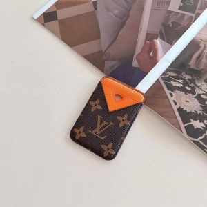 Alternative view of Luxury Patterned MagSafe Card Holder Wallet