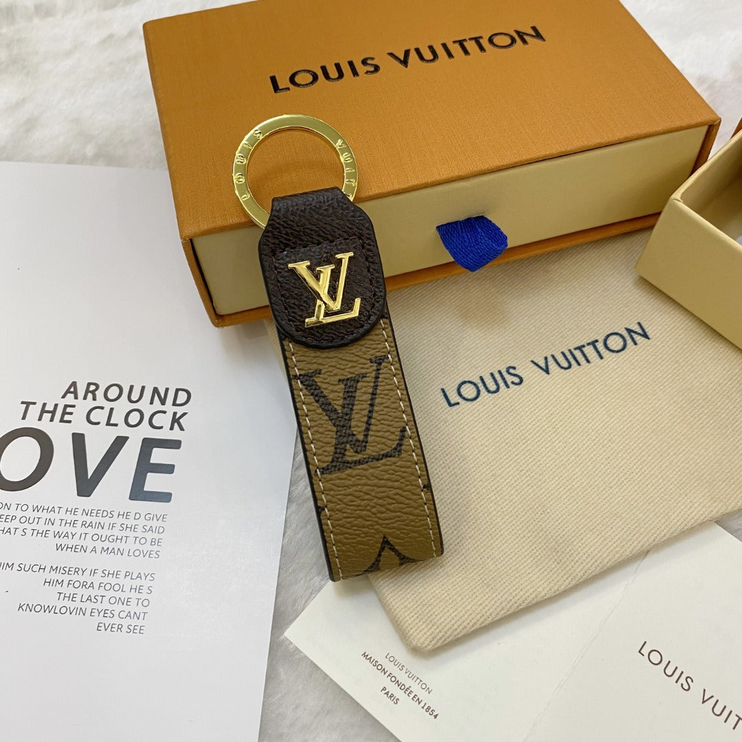 LV Monogram Keychain Collection – Luxury Designer Keyring Accessories - 画像 (12)