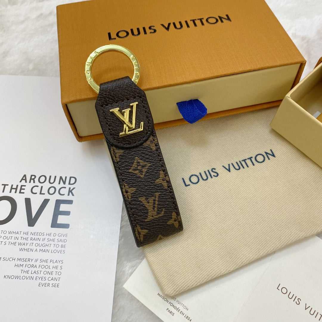 LV Monogram Keychain Collection – Luxury Designer Keyring Accessories - 画像 (7)