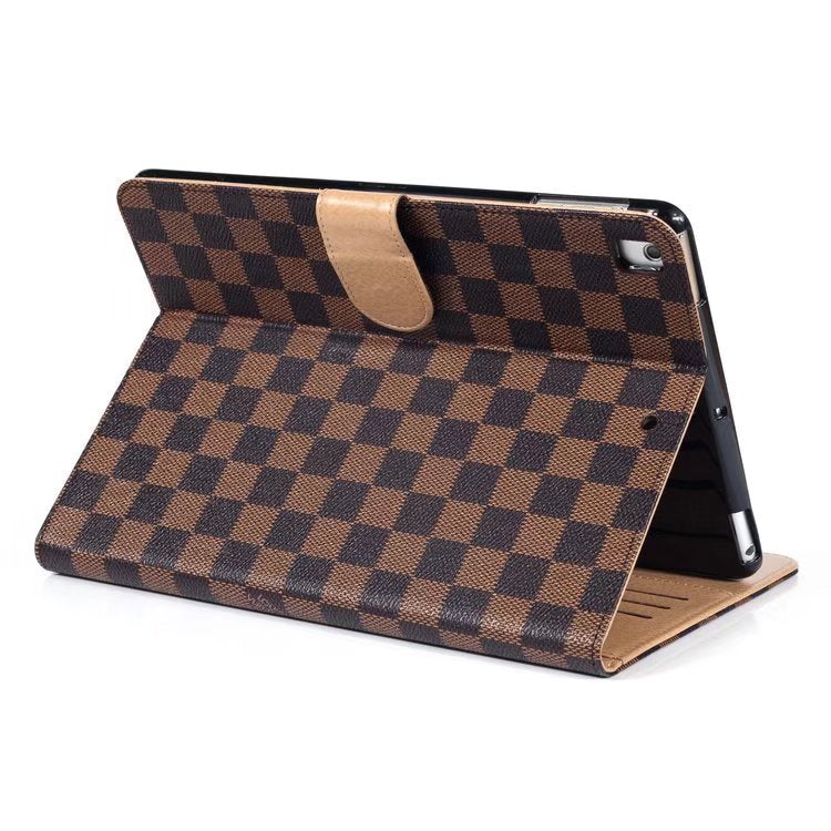 Luxury LV Damier iPad Case with Card Holde - 画像 (7)