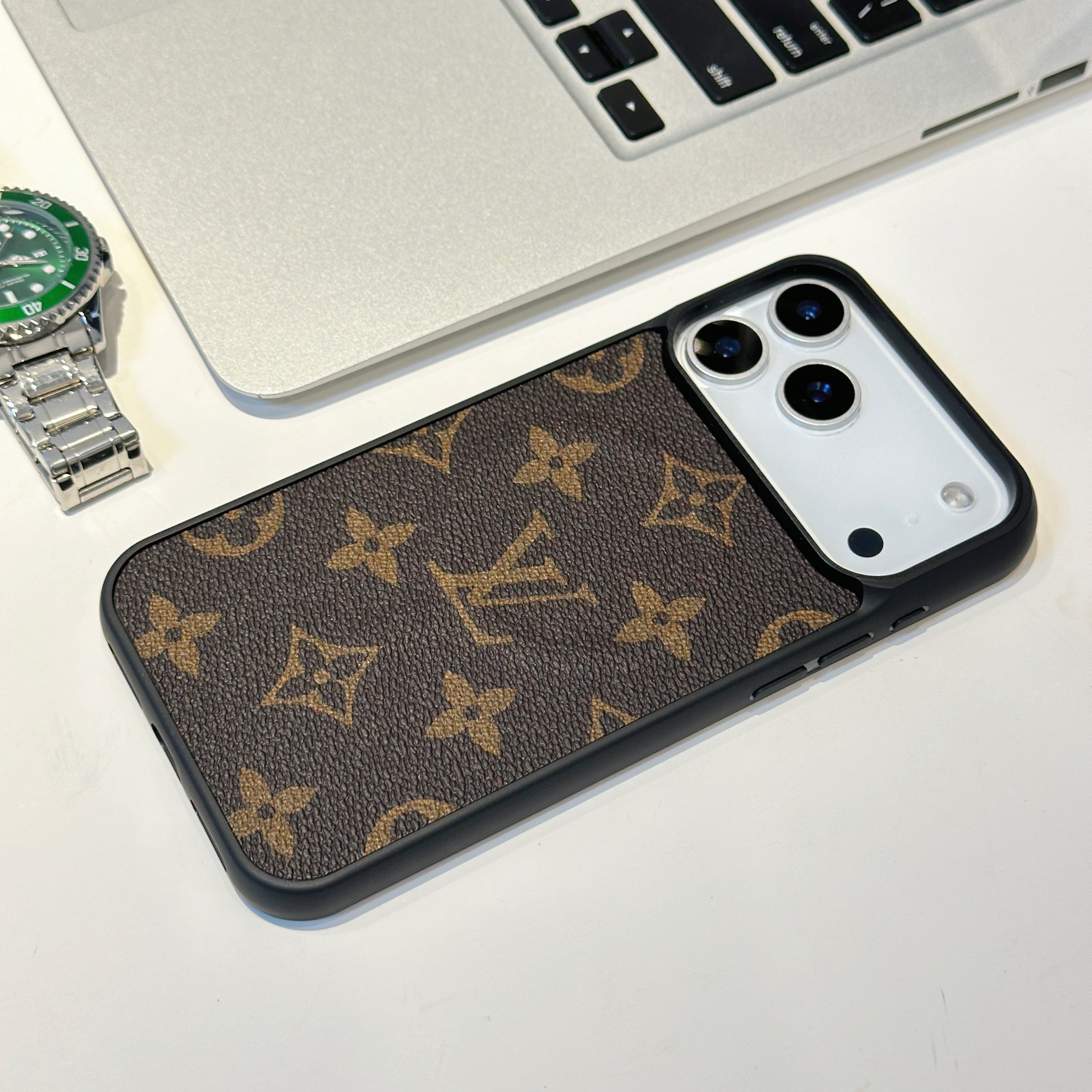 Luxury Monogram & Check Pattern iPhone Case - 画像 (8)