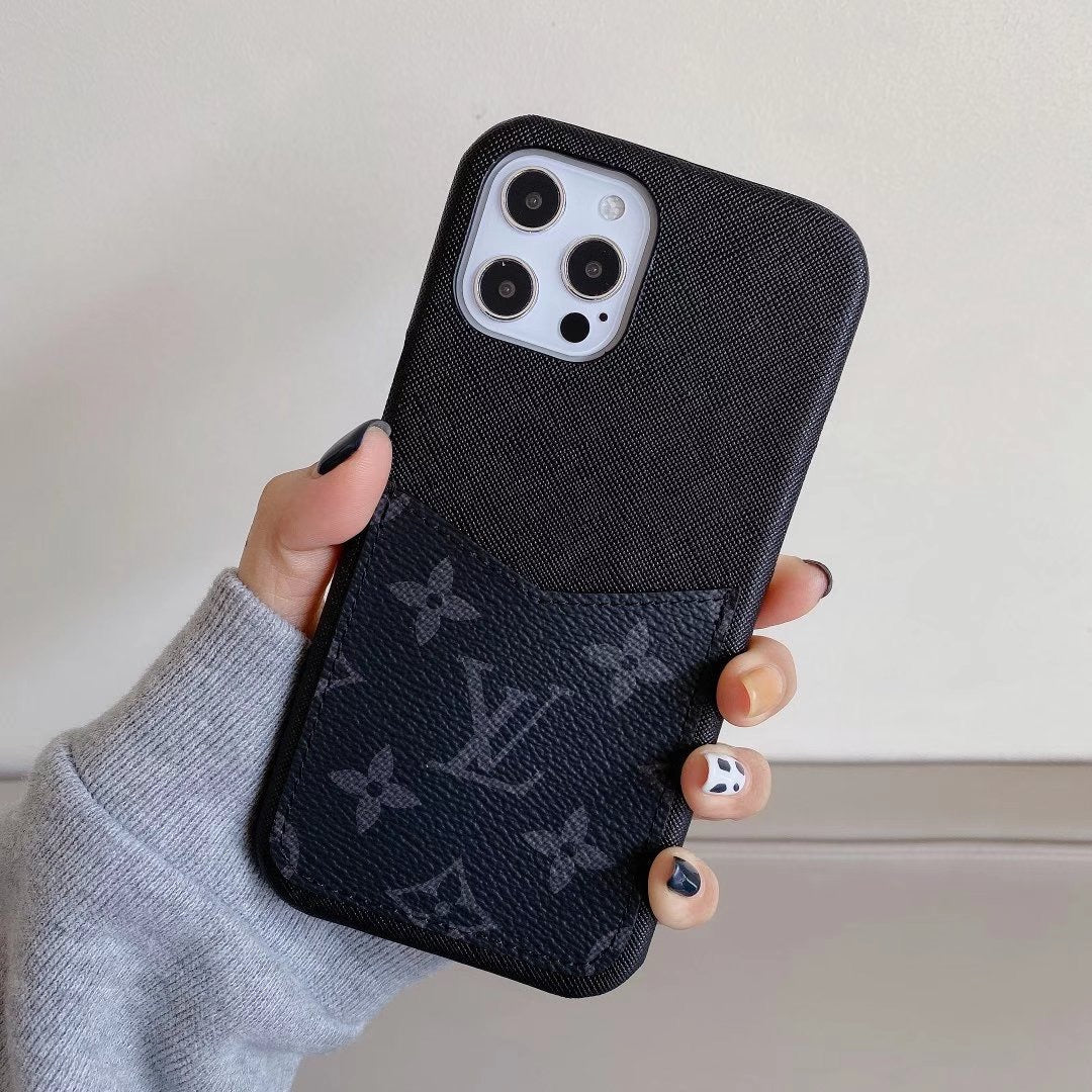 Designer LV iPhone Case with Card Slot - 画像 (9)