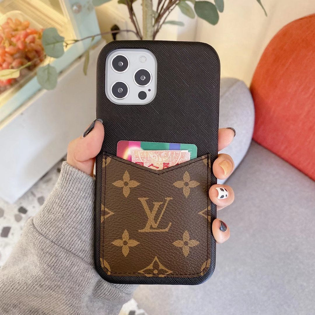 Designer LV iPhone Case with Card Slot - 画像 (8)